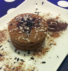 TORTA DI CAROTE SPEZIATA VEGAN GLUTEN E SUGAR FREE CON SCAGLIE DI COCCO E CACAO FONDENTE