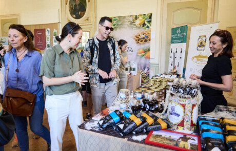 Le sale storiche del Castello di Belgioioso animate dalla fiera biologica