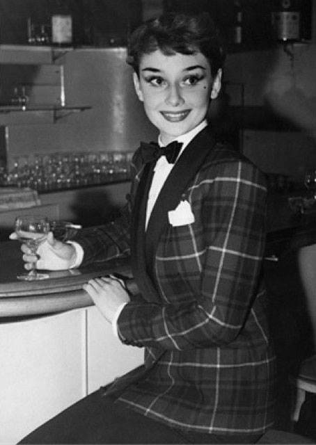 audrey-hepburn-tartan